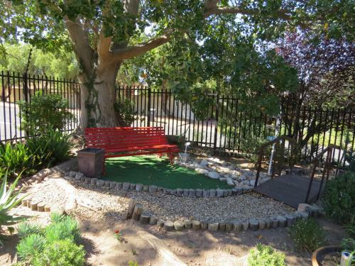 Hostal Coral Tree Guest Rooms