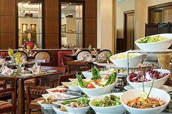 Hotel City Seasons Suites
