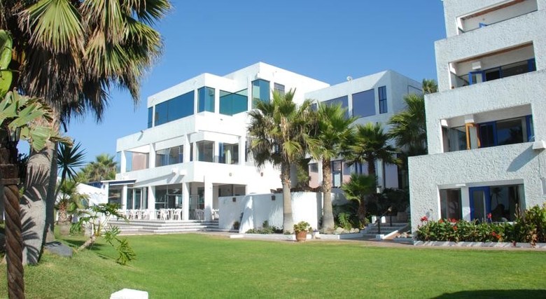 Hotel Las Rocas Resort And Spa