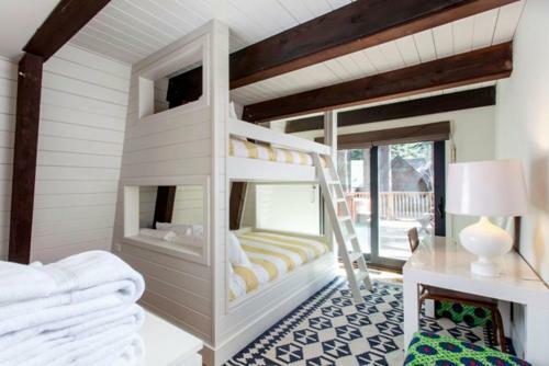 Oliver Pet Friendly Rental
