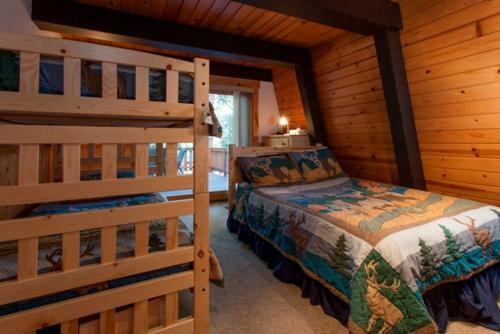 Pezzola Luxury Rental Cabin