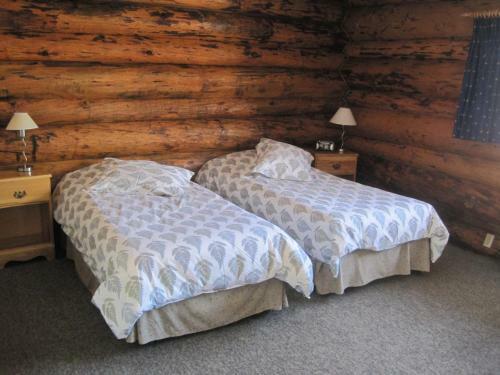 Bed & Breakfast Smithers Driftwood Lodge