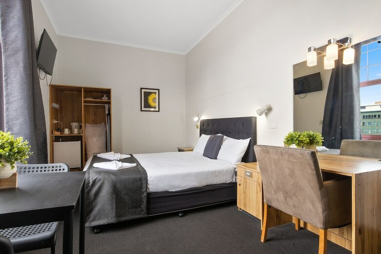 Hotel Motel Adelaide Paringa