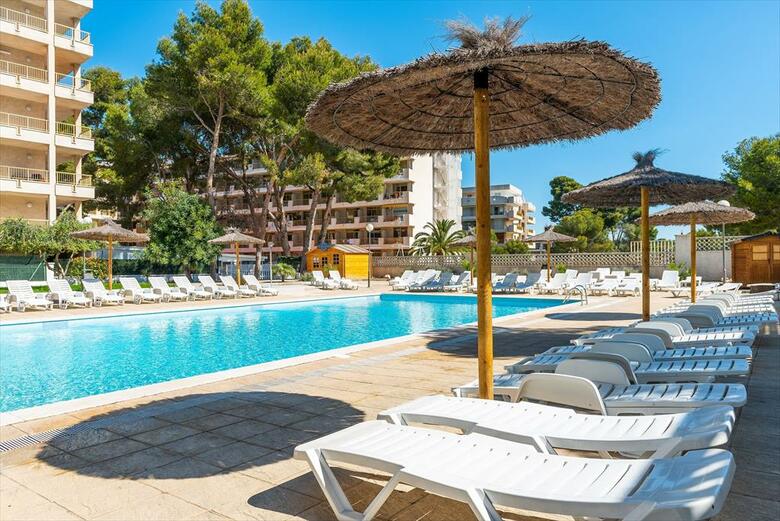 Aparthotel Salou Pacific Apartaments