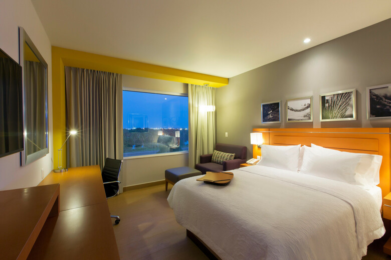 Hotel Hampton Inn & Suites Paraiso