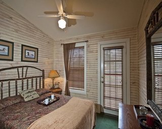 Hotel Silverleaf`s Piney Shores Resort