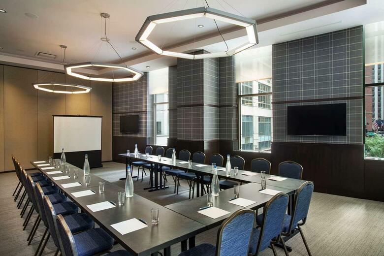 Hotel Four Points By Sheraton New York Downtown