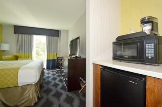 Laguardia Airport Hotel Queens