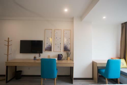 T&q Hostel Qingyanggong Branch