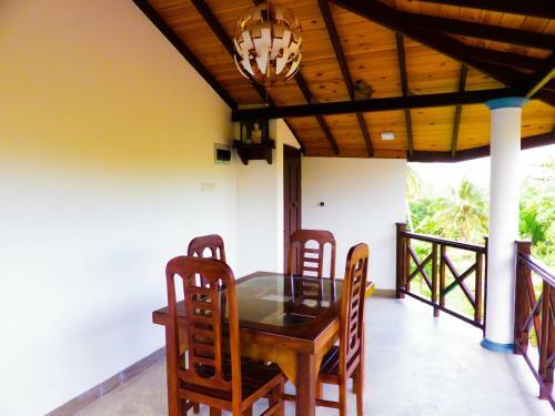 Hostal Kadolana Villa