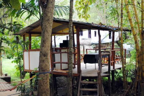 Kumbuk Sevena Adventure Camp