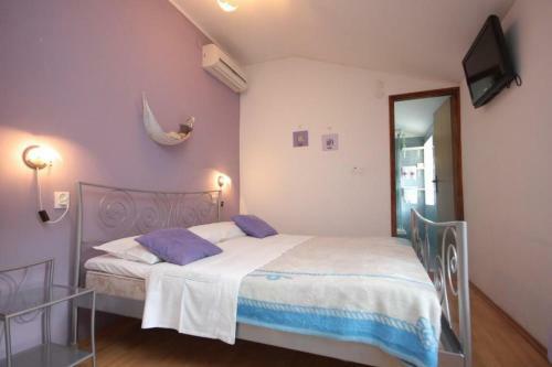 Hostal Studio Vis 2452b