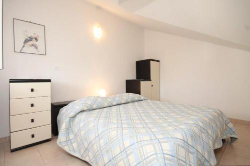 Apartment Osor 8004a