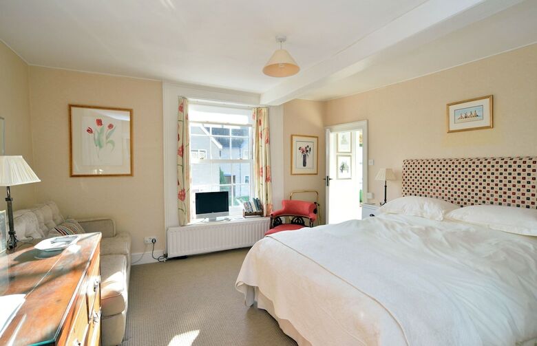 B&B Castleton House
