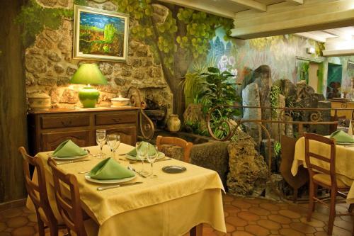 Hotel Au Pont De Raffiny