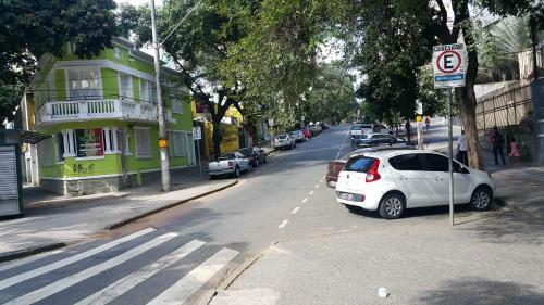 Hostal Tj House Hospedagem