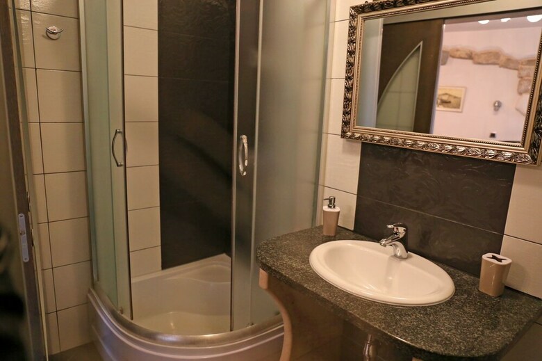 Hostal Apartments Nikolla