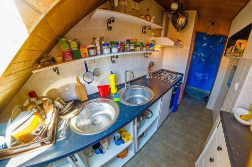 Hostal Hostel Mali Mrak
