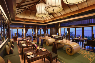 Banyan Tree Lang Co Hotel & Resort