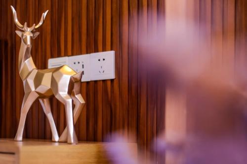 Chongqing Deer Designer Hotel