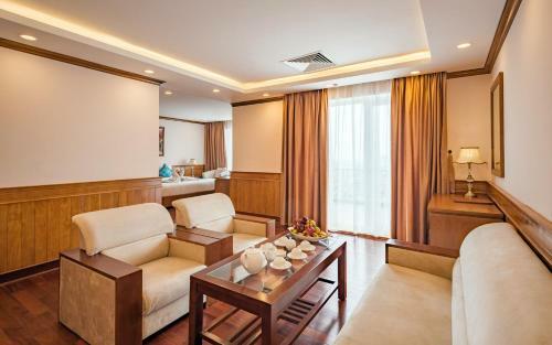 Lam Giang Hotel