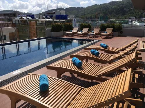 Elegancy Sansabai Hotel