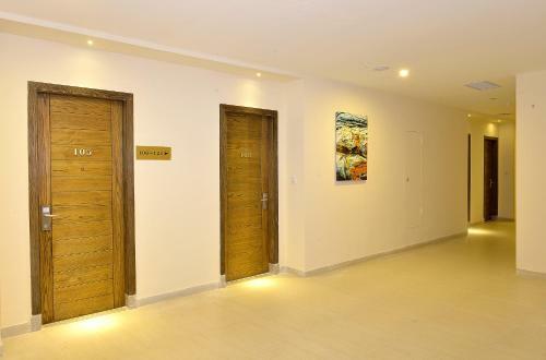 Hotel Galaxy Bay Resort