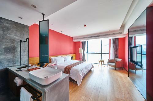 Aizhu Boutique Theme Hotel