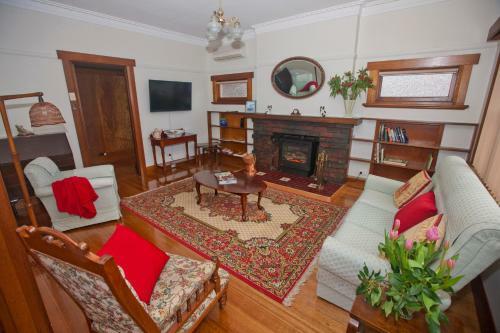 Hillside Cottage