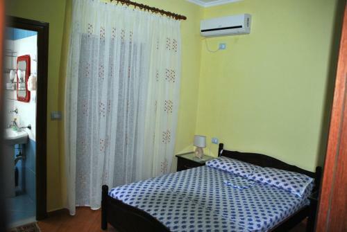 Hostal Albanian Happines Guesthouse