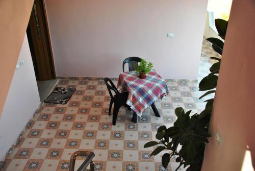 Hostal Albanian Happines Guesthouse