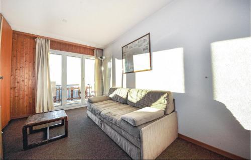 Apartment Greppons R162-7