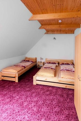 Hostal Penzion U Bo?enky