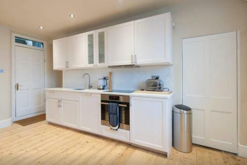 Victorian Annexe - Beaulieu, Bath