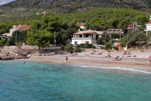 Apartment Ivan Dolac 130d