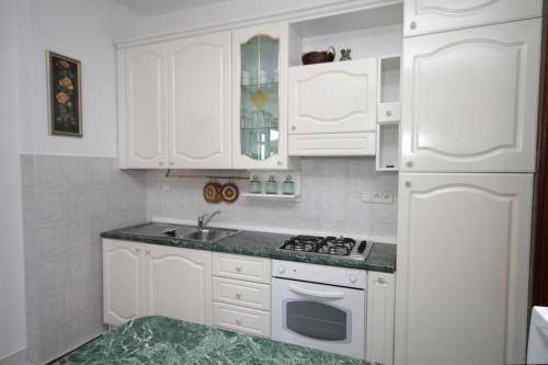 Apartment Medveja 7722a