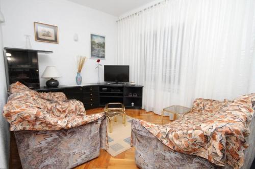 Apartment Medveja 7722a