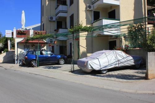 Apartment Pjescana Uvala 7612b