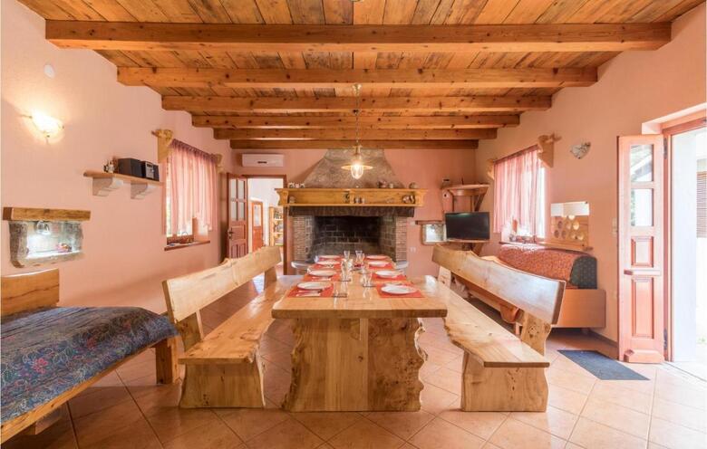 Holiday Home Pula With Fireplace 11