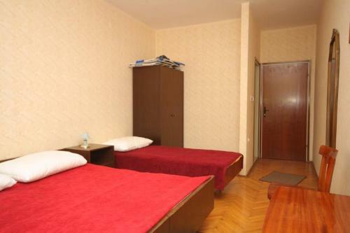 Hostal Triple Room Pasman 4309g