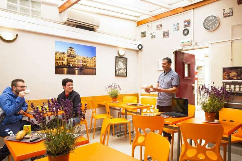 Hostal Auberge Internationale Des Jeunes