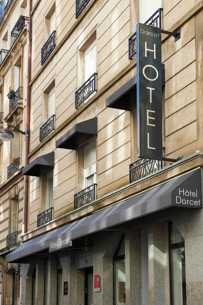 Hotel Darcet