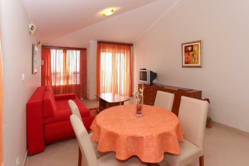 Apartments And Rooms Astoria