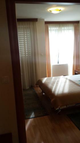 Apartments And Rooms Astoria
