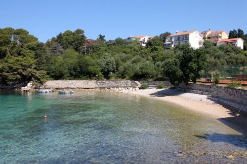 Apartment Suha Punta 5050b