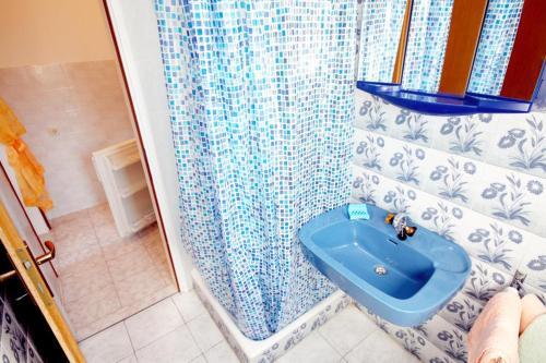 Hostal Double Room Kampor 5064a
