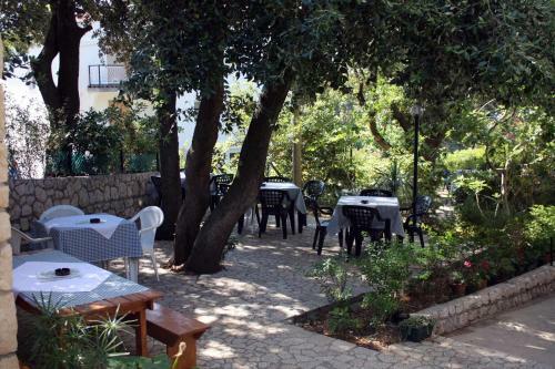 Apartment Suha Punta 5050a