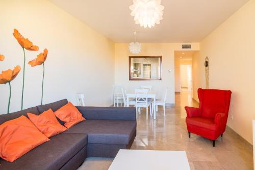Duquesa Village Apartemento 2114