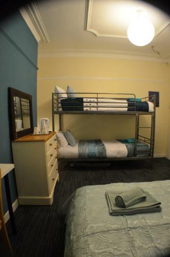 Hostal Birchfields Guest House