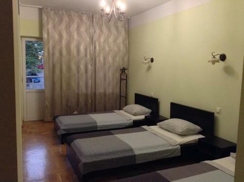 Hostal Gostevoy Dom Na Parallel'noy